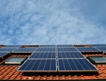 ¿Qué subvenciones podemos pedir si tenemos energía solar en casa?