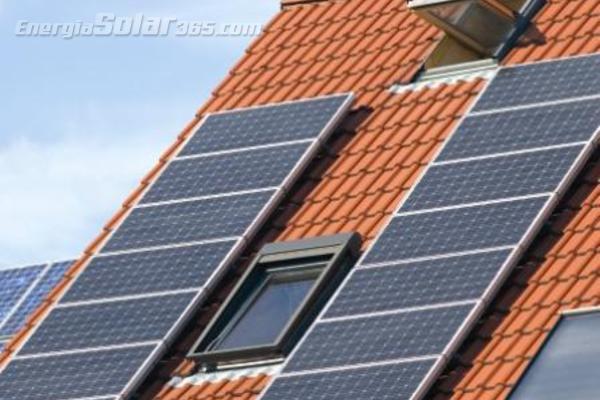 ¿Cómo funcionan los paneles fotovoltaicos?