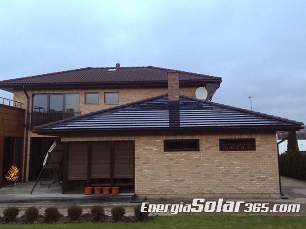 Solarpanel roof.jpg