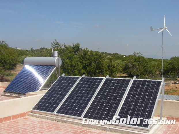 Instalación mixta (Térmica - Austoconsumo con fotovoltaica y minieólica)