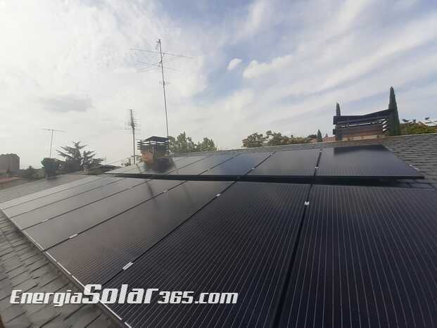 Instalación fotovoltaica ¡en negro!