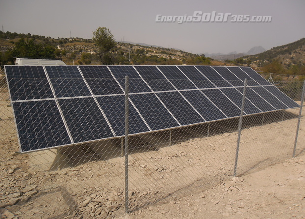 Instalación Fotovoltaica para autoconsumo (aislada de red) de 5,2 Kwp