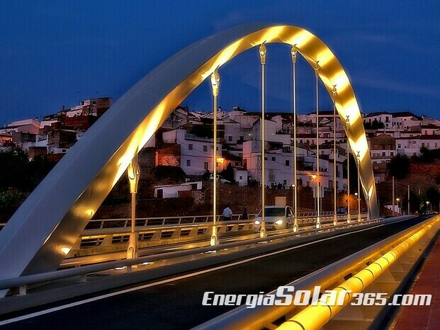 Electricidad e iluminación puente de Montoro